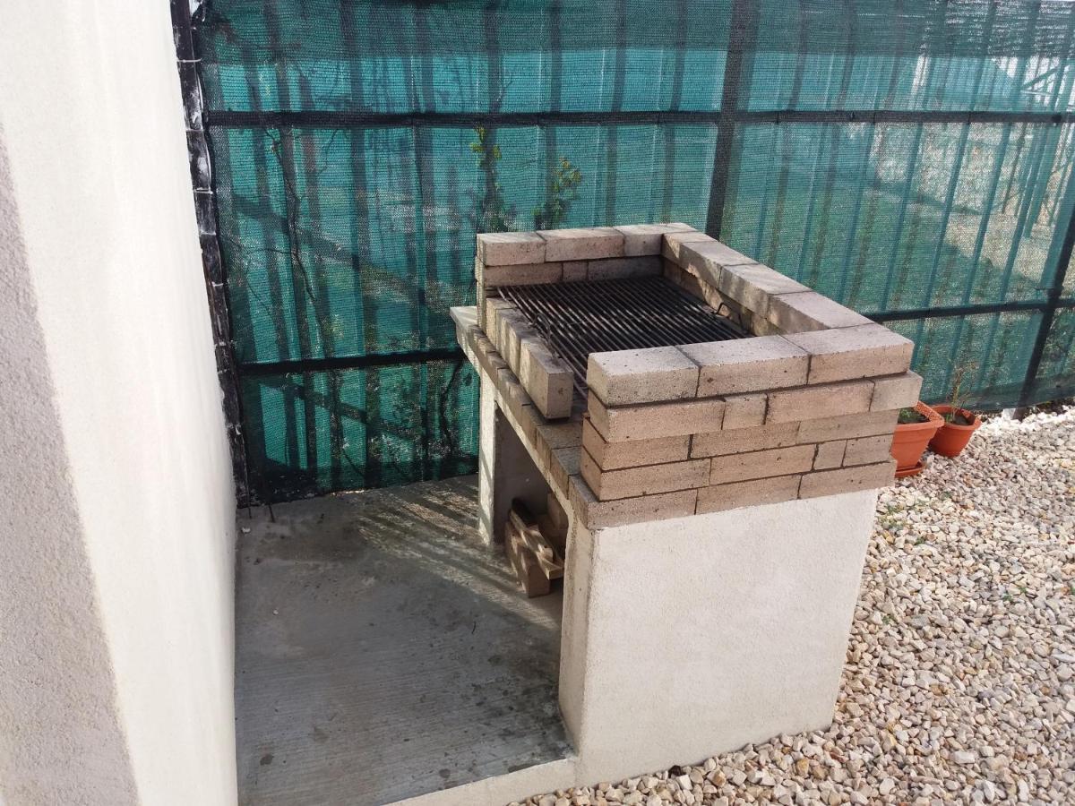 Apartament Kamino Navodari Bagian luar foto